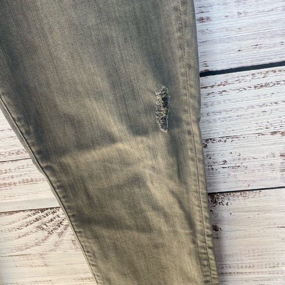 COPY - Mother looker ankle fray gray jeans. Size 31 - Picture 2 of 14